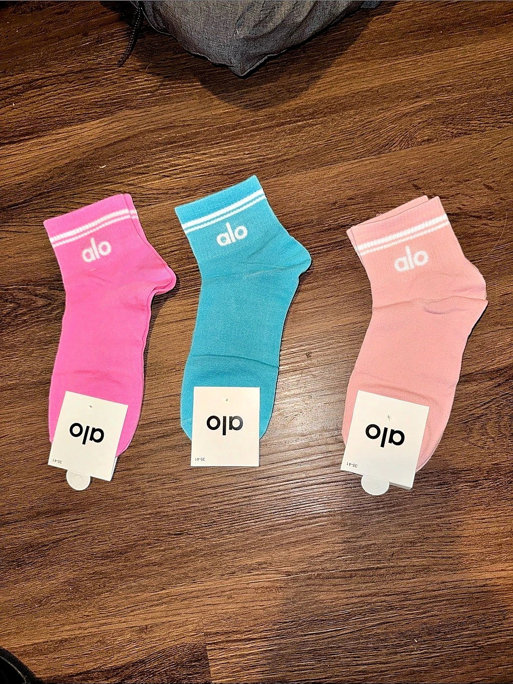 Alo Ankle Socks 3-Pair Set in Pink & Blue NWT